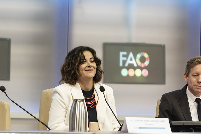 Embajadora Jhenifer Mojica destacó la importancia de integrar de manera efectiva a las juventudes en los procesos de toma de decisión en el panel “Perspectivas de Países”